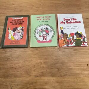 Vintage I Can Read Books Lot 3 Arthur Halloween Santa Valentine Weekly Reader
